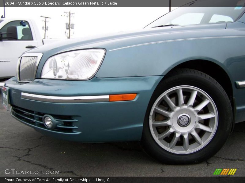 Celadon Green Metallic / Beige 2004 Hyundai XG350 L Sedan