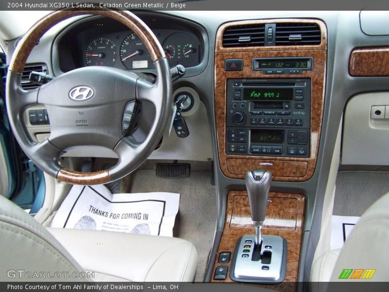 Celadon Green Metallic / Beige 2004 Hyundai XG350 L Sedan