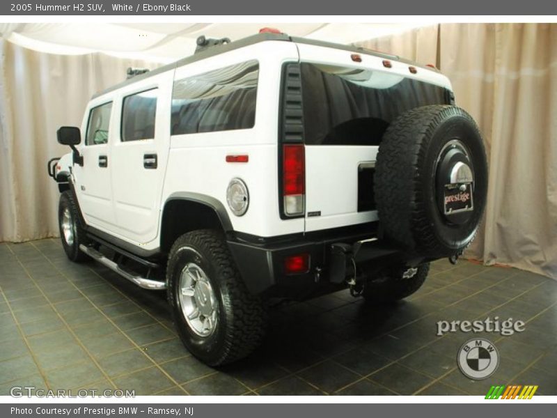 White / Ebony Black 2005 Hummer H2 SUV