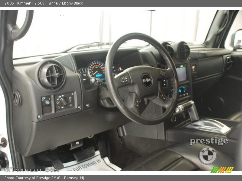 White / Ebony Black 2005 Hummer H2 SUV