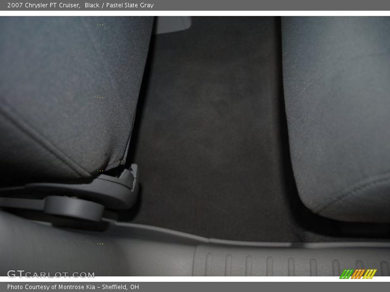 Black / Pastel Slate Gray 2007 Chrysler PT Cruiser