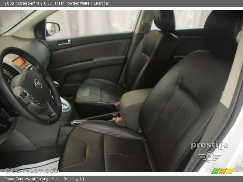 Fresh Powder White / Charcoal 2009 Nissan Sentra 2.0 SL