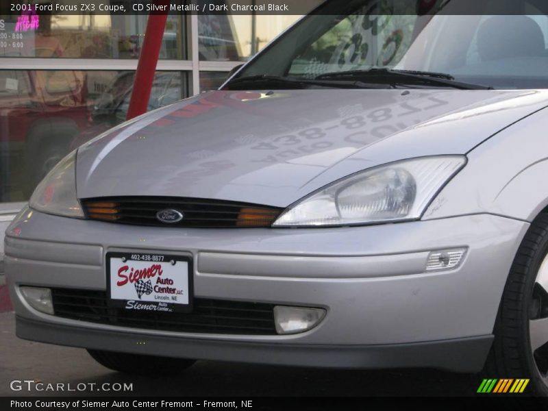 CD Silver Metallic / Dark Charcoal Black 2001 Ford Focus ZX3 Coupe