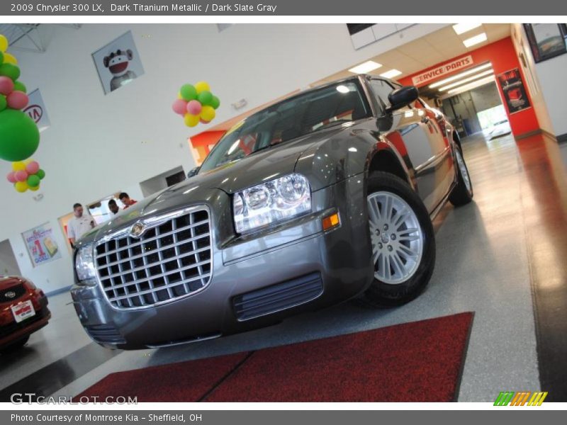 Dark Titanium Metallic / Dark Slate Gray 2009 Chrysler 300 LX