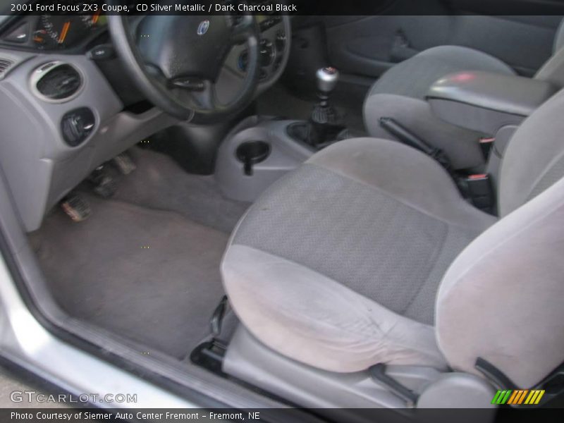 CD Silver Metallic / Dark Charcoal Black 2001 Ford Focus ZX3 Coupe