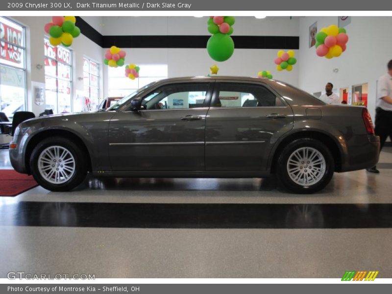 Dark Titanium Metallic / Dark Slate Gray 2009 Chrysler 300 LX