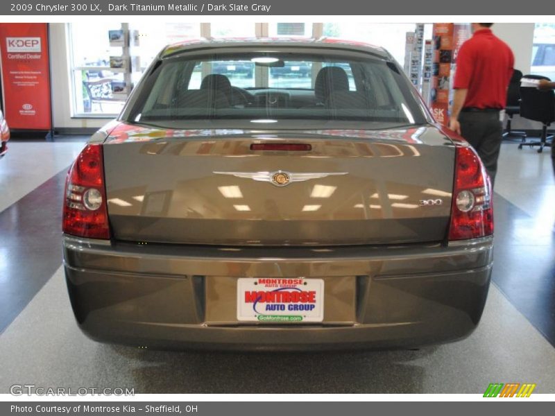 Dark Titanium Metallic / Dark Slate Gray 2009 Chrysler 300 LX