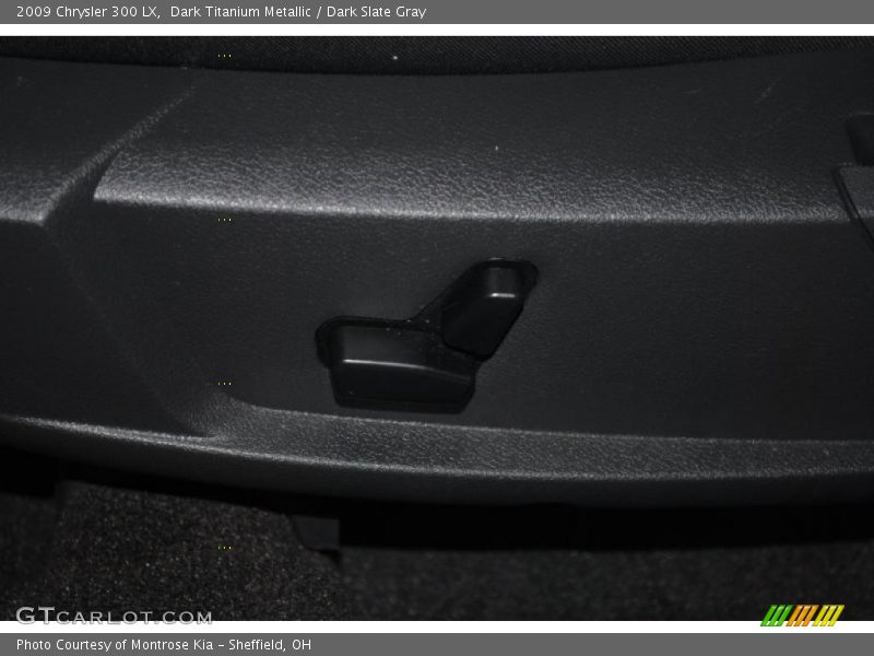 Dark Titanium Metallic / Dark Slate Gray 2009 Chrysler 300 LX