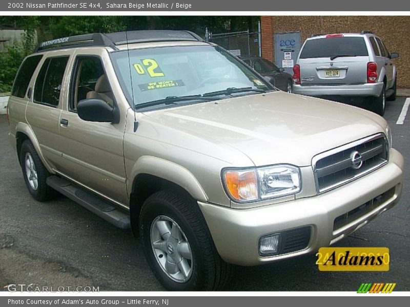 Sahara Beige Metallic / Beige 2002 Nissan Pathfinder SE 4x4