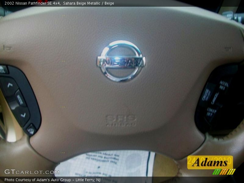 Sahara Beige Metallic / Beige 2002 Nissan Pathfinder SE 4x4