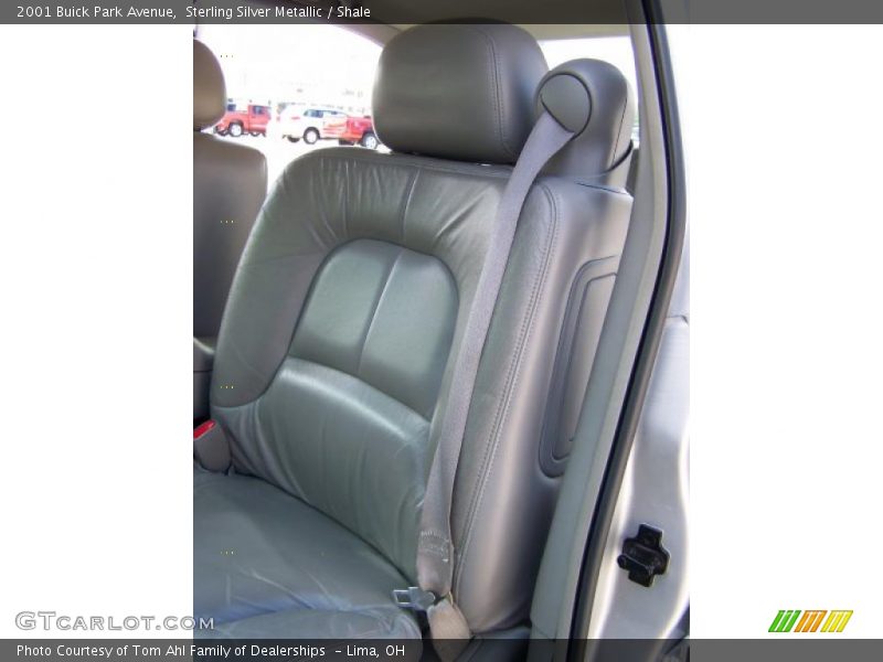 Sterling Silver Metallic / Shale 2001 Buick Park Avenue