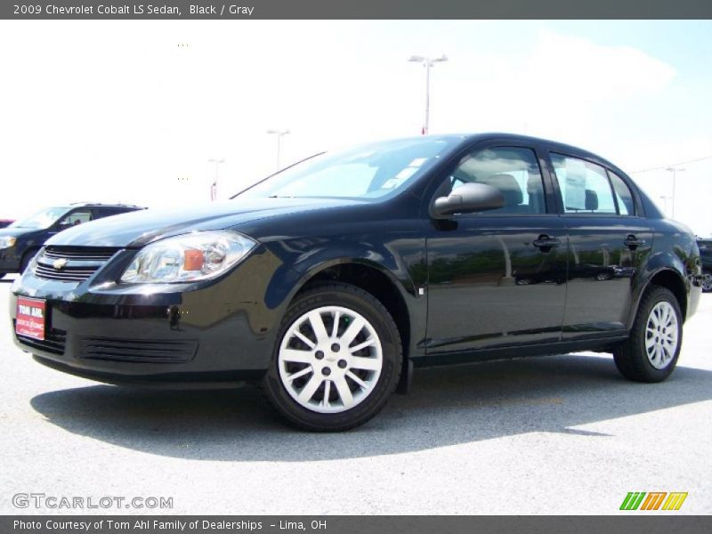 Black / Gray 2009 Chevrolet Cobalt LS Sedan