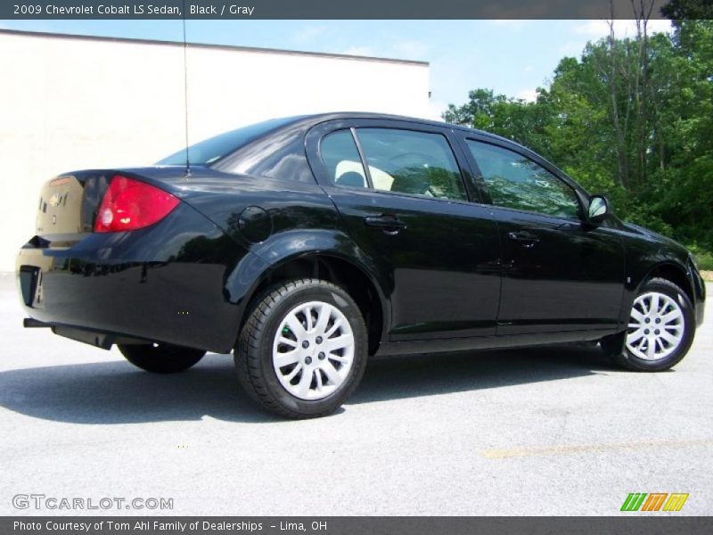 Black / Gray 2009 Chevrolet Cobalt LS Sedan