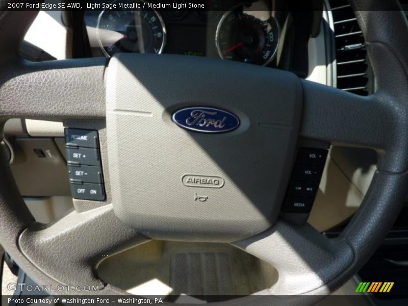 Light Sage Metallic / Medium Light Stone 2007 Ford Edge SE AWD