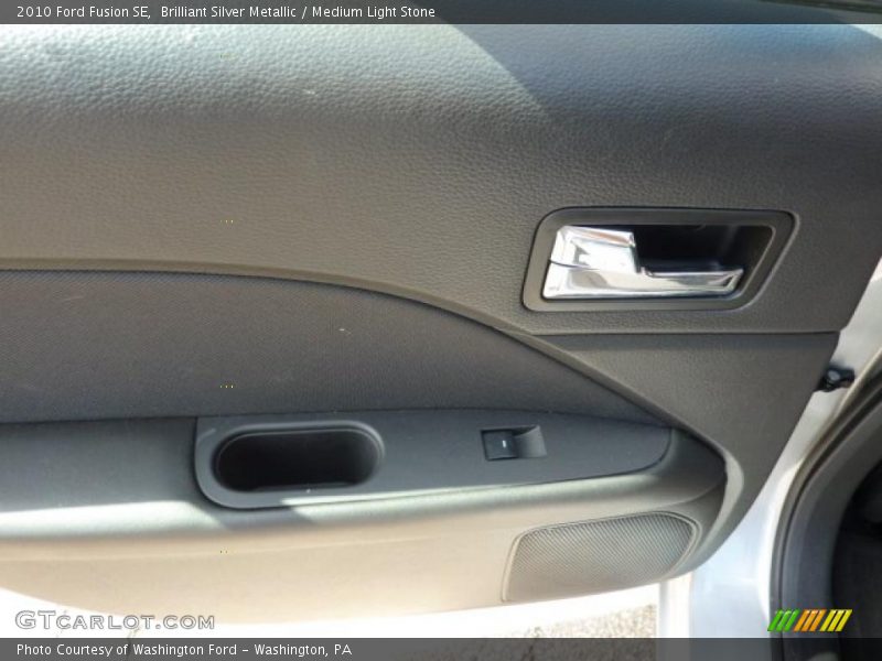 Brilliant Silver Metallic / Medium Light Stone 2010 Ford Fusion SE