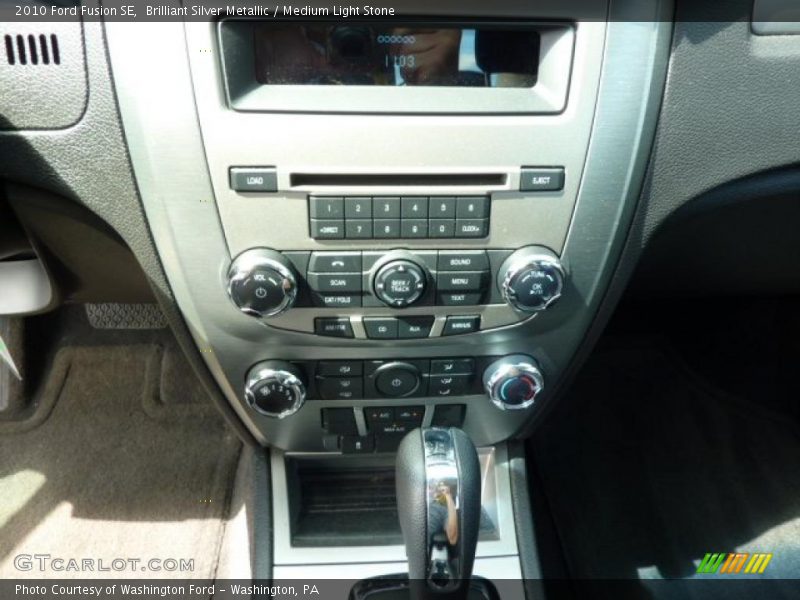 Brilliant Silver Metallic / Medium Light Stone 2010 Ford Fusion SE