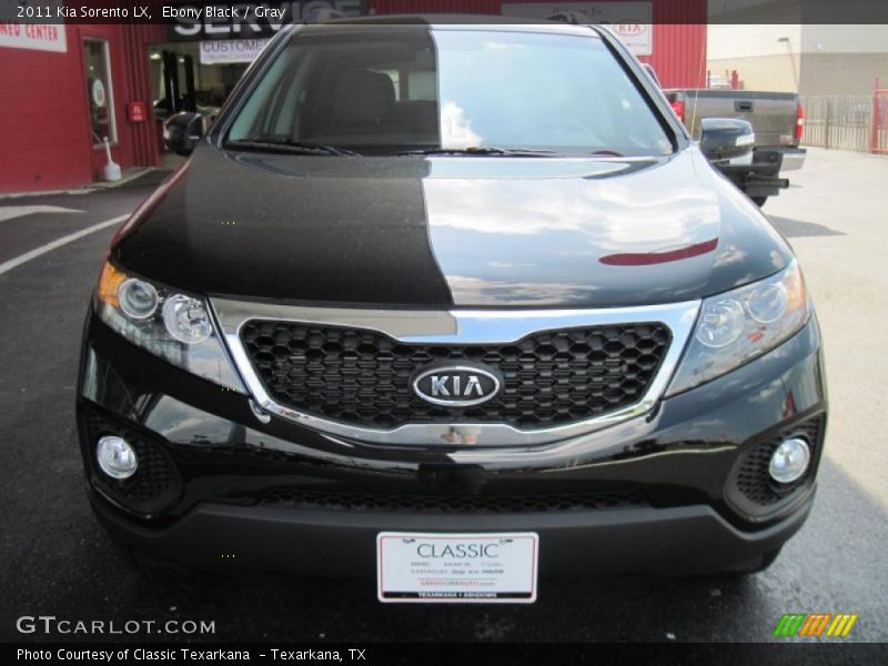 Ebony Black / Gray 2011 Kia Sorento LX