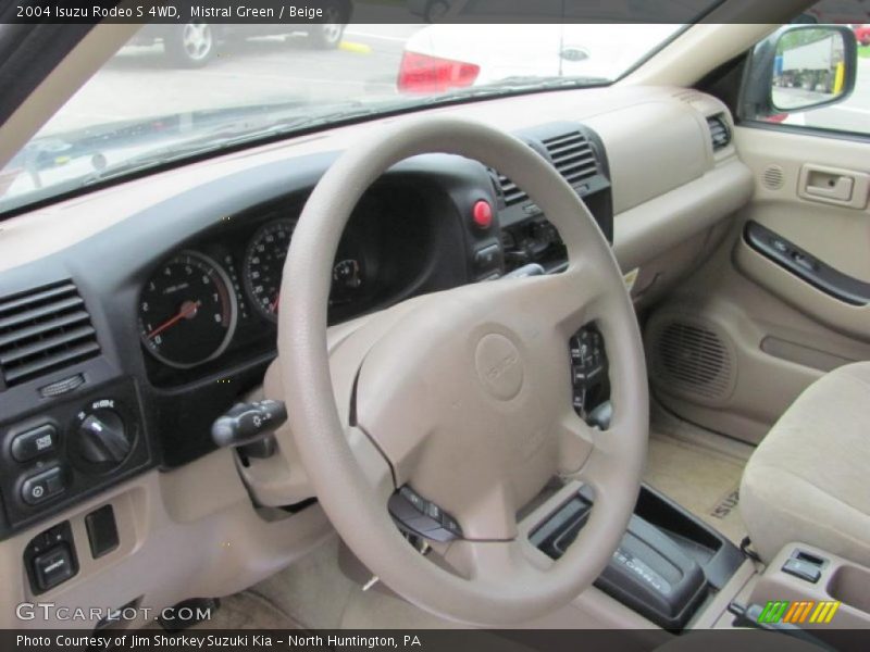 Mistral Green / Beige 2004 Isuzu Rodeo S 4WD