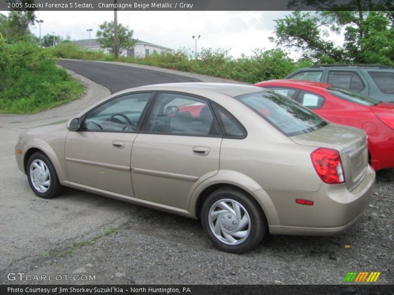 Champagne Beige Metallic / Gray 2005 Suzuki Forenza S Sedan