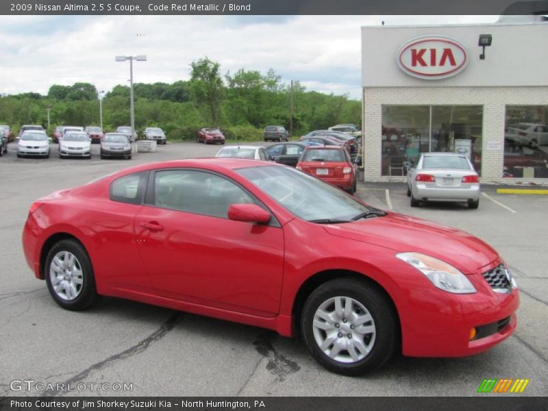 Code Red Metallic / Blond 2009 Nissan Altima 2.5 S Coupe