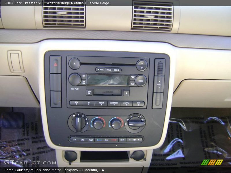 Arizona Beige Metallic / Pebble Beige 2004 Ford Freestar SES
