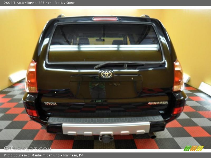 Black / Stone 2004 Toyota 4Runner SR5 4x4