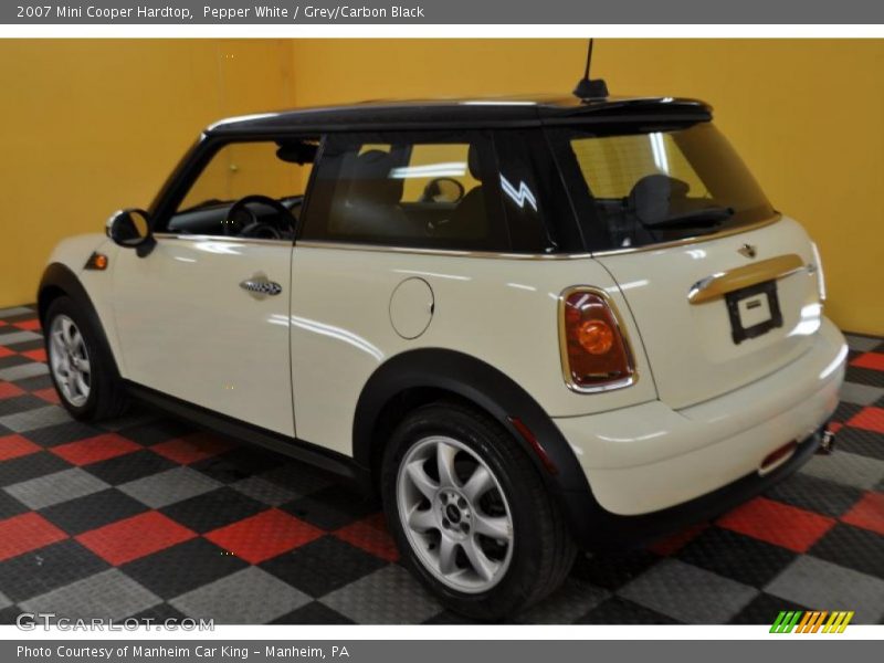 Pepper White / Grey/Carbon Black 2007 Mini Cooper Hardtop