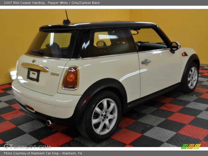 Pepper White / Grey/Carbon Black 2007 Mini Cooper Hardtop