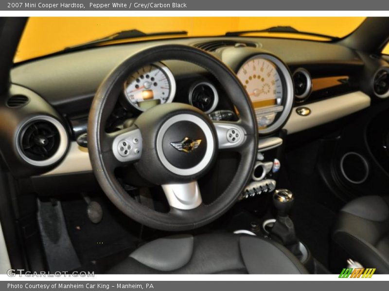 Pepper White / Grey/Carbon Black 2007 Mini Cooper Hardtop