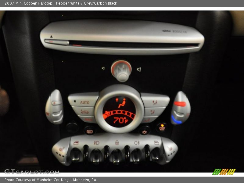 Pepper White / Grey/Carbon Black 2007 Mini Cooper Hardtop
