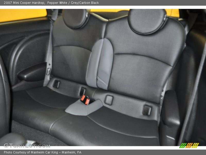 Pepper White / Grey/Carbon Black 2007 Mini Cooper Hardtop