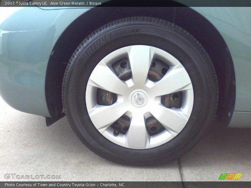 Aloe Green Metallic / Bisque 2007 Toyota Camry LE