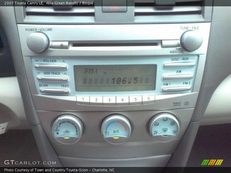 Aloe Green Metallic / Bisque 2007 Toyota Camry LE