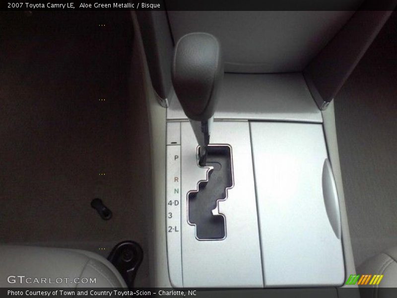 Aloe Green Metallic / Bisque 2007 Toyota Camry LE