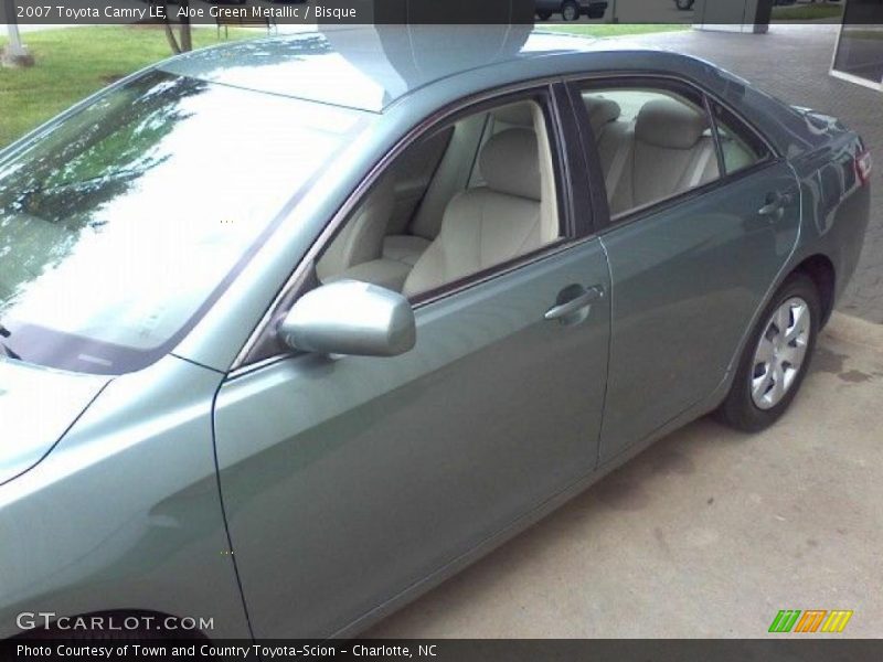 Aloe Green Metallic / Bisque 2007 Toyota Camry LE