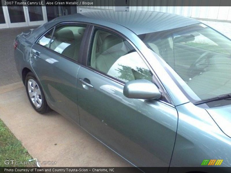 Aloe Green Metallic / Bisque 2007 Toyota Camry LE