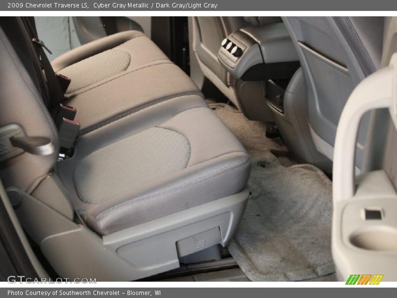 Cyber Gray Metallic / Dark Gray/Light Gray 2009 Chevrolet Traverse LS