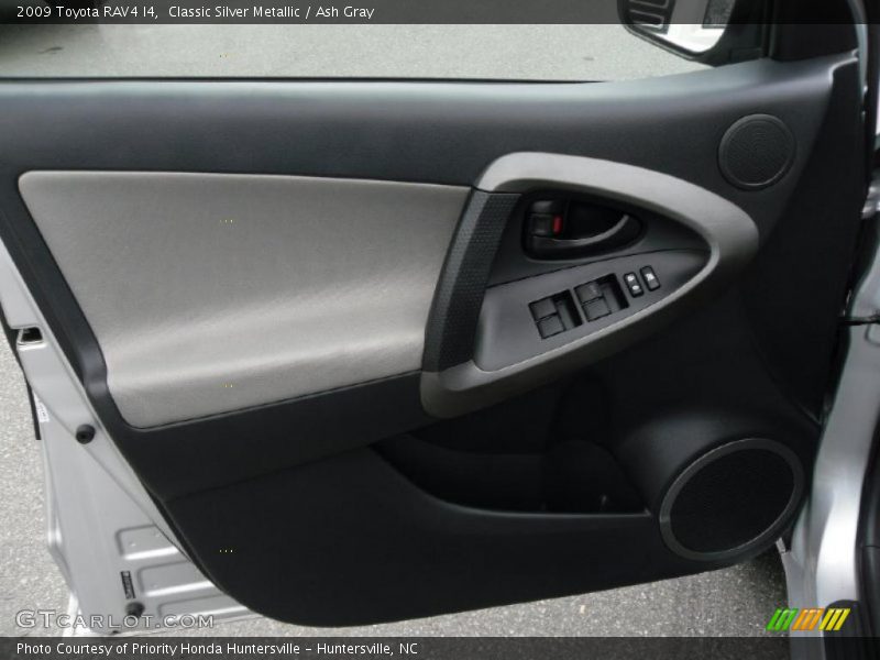 Classic Silver Metallic / Ash Gray 2009 Toyota RAV4 I4