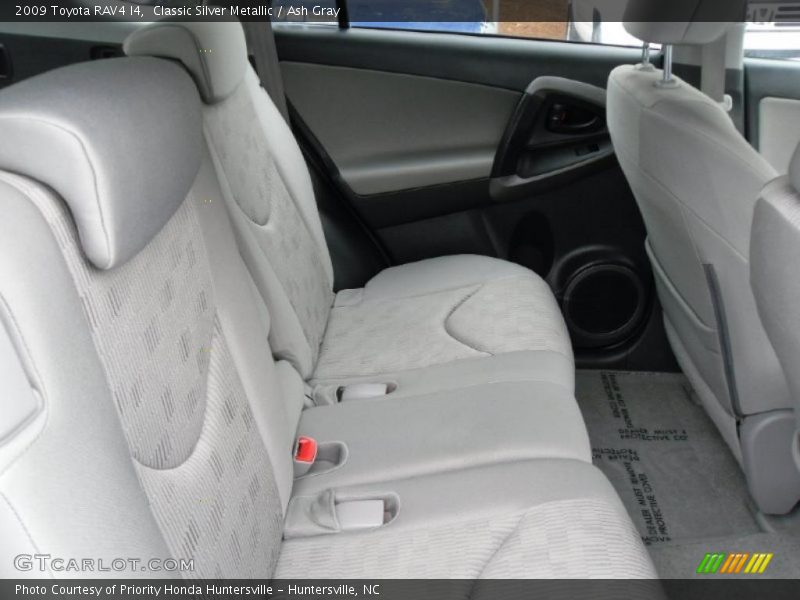 Classic Silver Metallic / Ash Gray 2009 Toyota RAV4 I4