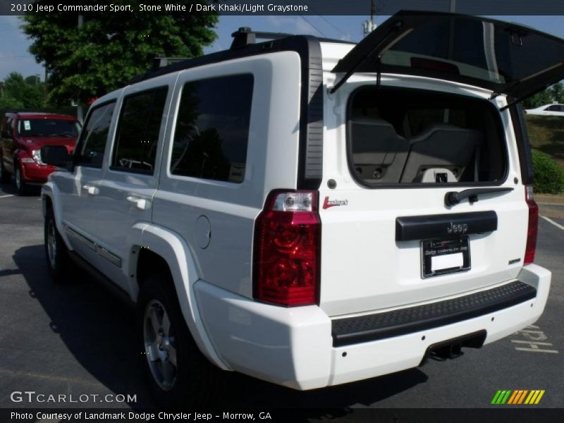 Stone White / Dark Khaki/Light Graystone 2010 Jeep Commander Sport