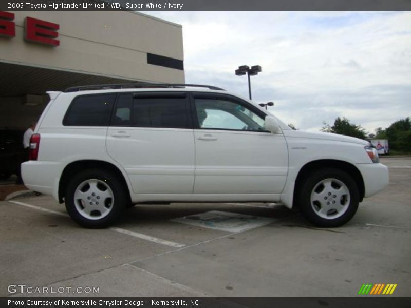 Super White / Ivory 2005 Toyota Highlander Limited 4WD