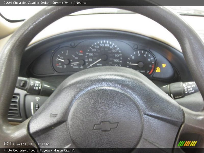 Summit White / Neutral 2004 Chevrolet Cavalier Sedan