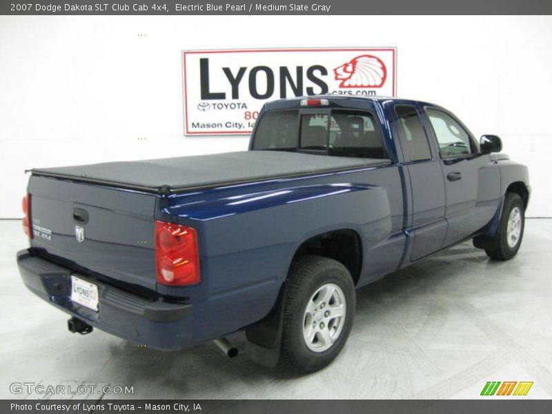 Electric Blue Pearl / Medium Slate Gray 2007 Dodge Dakota SLT Club Cab 4x4