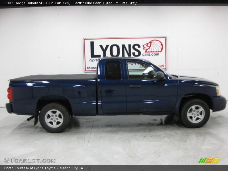 Electric Blue Pearl / Medium Slate Gray 2007 Dodge Dakota SLT Club Cab 4x4