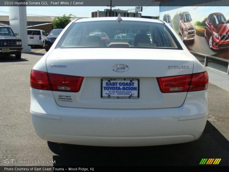 Pearl White / Camel 2010 Hyundai Sonata GLS