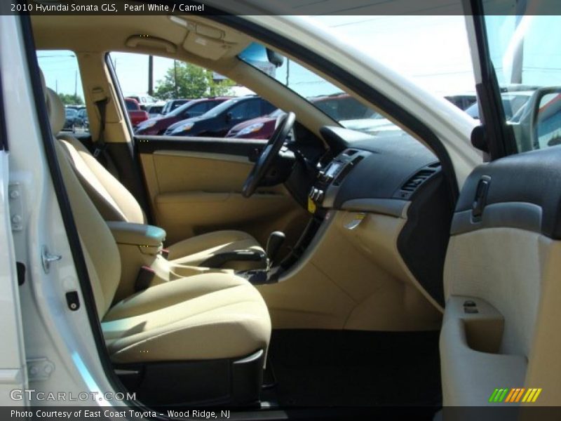 Pearl White / Camel 2010 Hyundai Sonata GLS