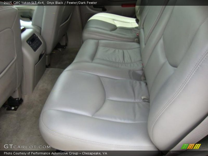 Onyx Black / Pewter/Dark Pewter 2005 GMC Yukon SLT 4x4