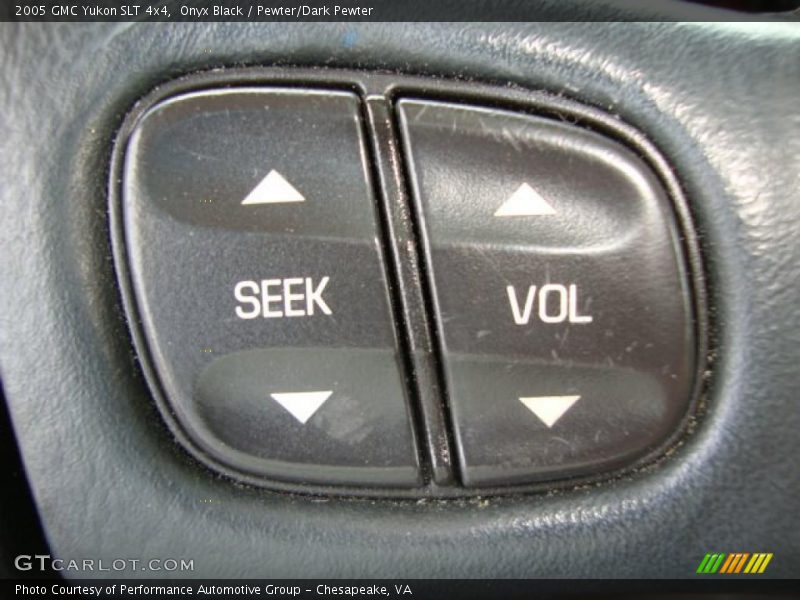 Onyx Black / Pewter/Dark Pewter 2005 GMC Yukon SLT 4x4