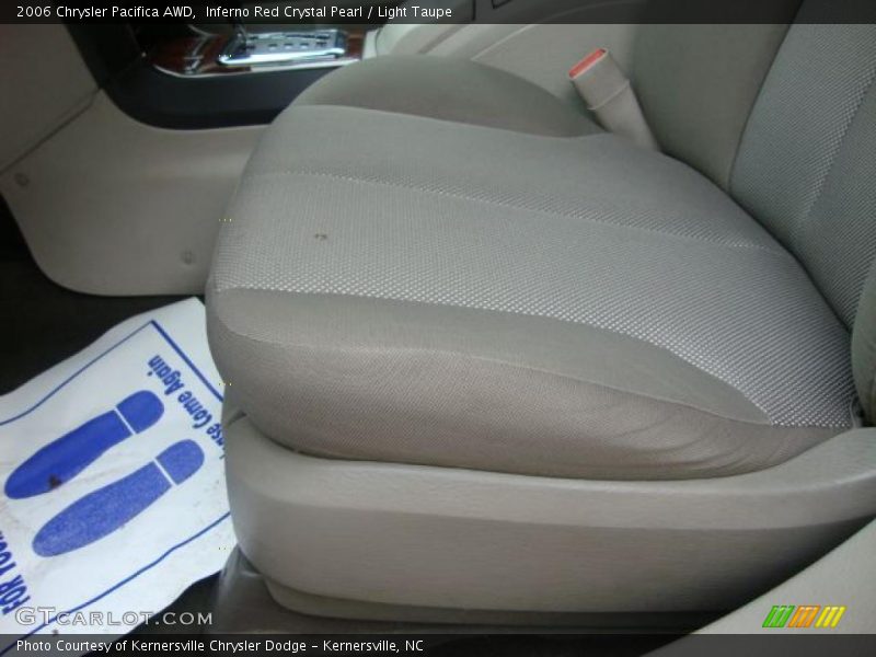 Inferno Red Crystal Pearl / Light Taupe 2006 Chrysler Pacifica AWD