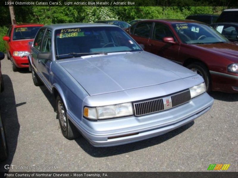 Light Adriatic Blue Metallic / Adriatic Blue 1994 Oldsmobile Cutlass Ciera S
